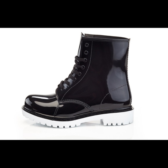 Henry Ferrera Women’s Boots booties - Picture 2 of 3